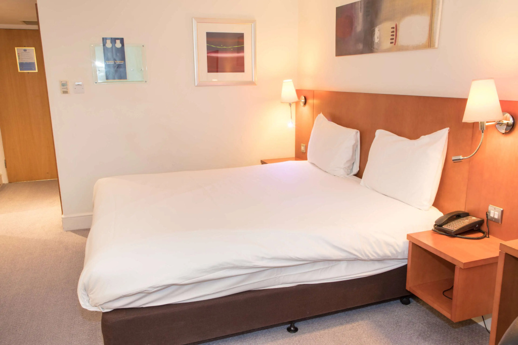 Best Western Plus Moat House Reading - Chambres