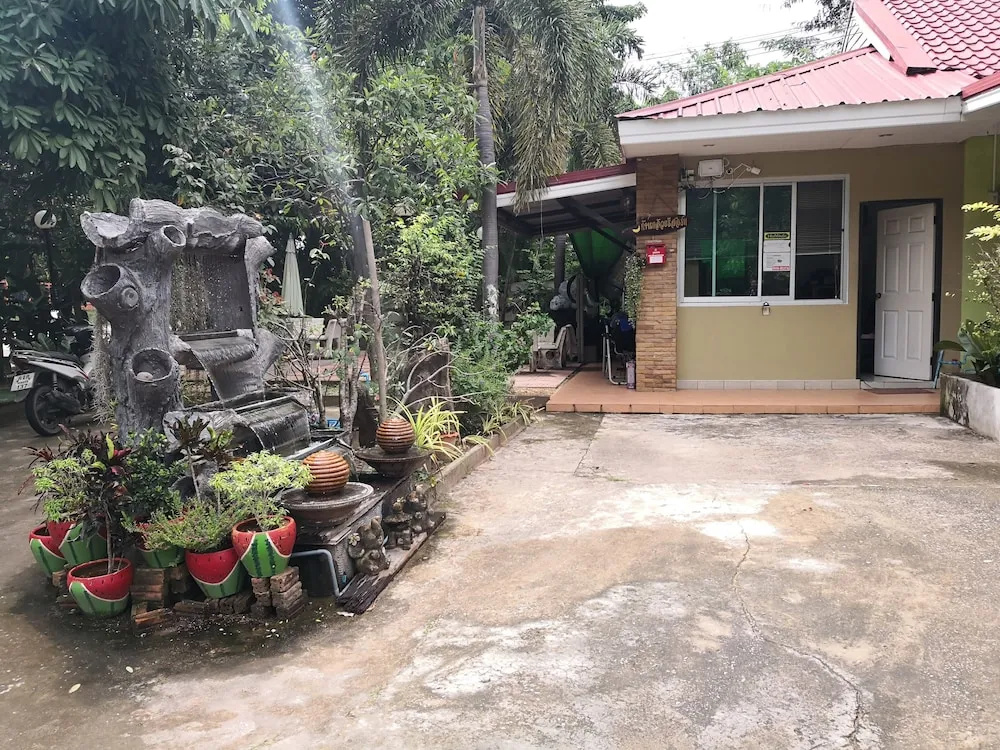 Khan Kluay Resort