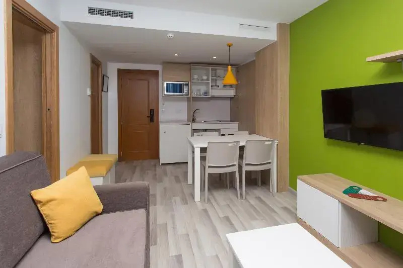Acuasol Aparthotel  - Chambres