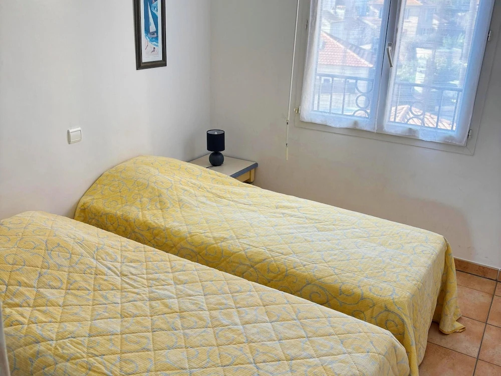 Voir la photo 4 — Apartment for 8 by the Beach