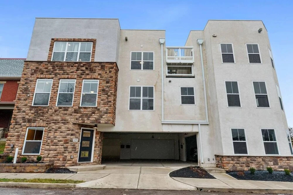 Rooftop Hot Tub - 9 Bed Luxury w Free Parking