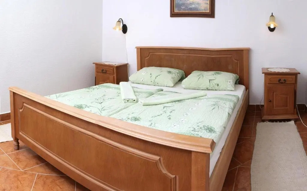 Sarokhaz Panzio - Chambres