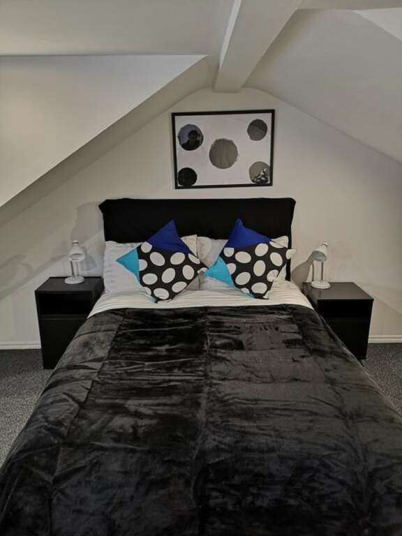 Трёхместный номер Standard в Havering Hotel