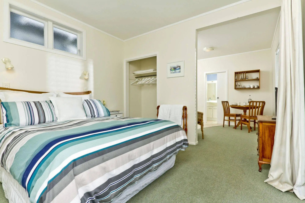 Devonport Motel by null