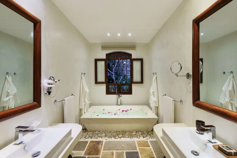 Jh Villa