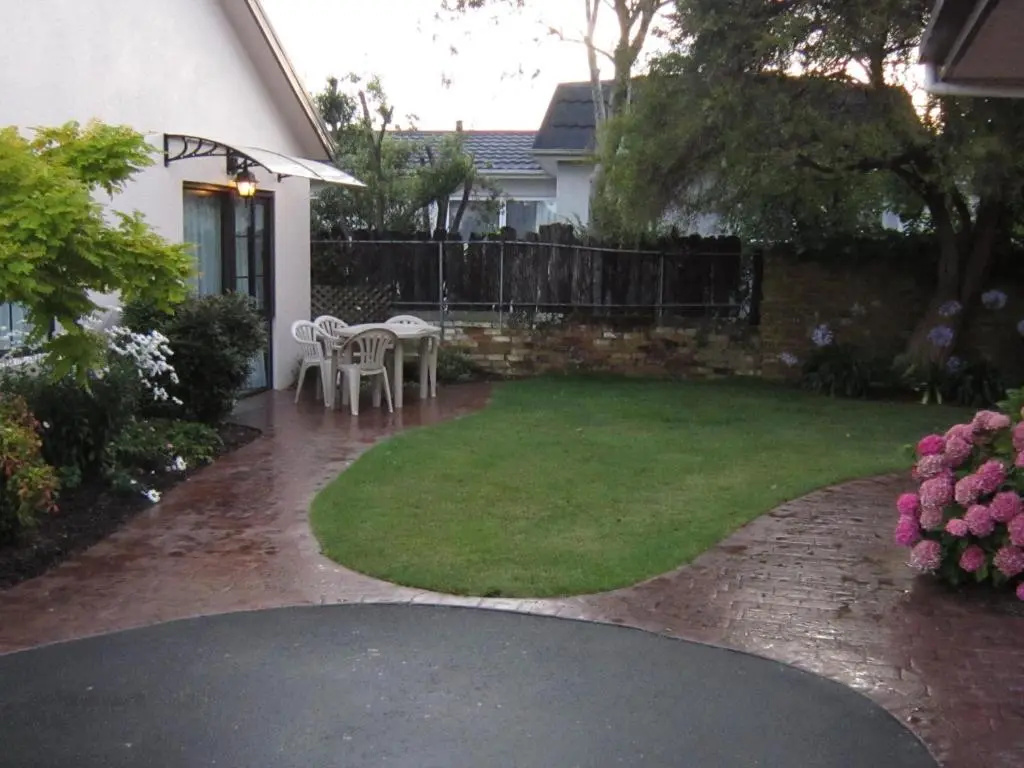1 Bedroom Basement Apartment