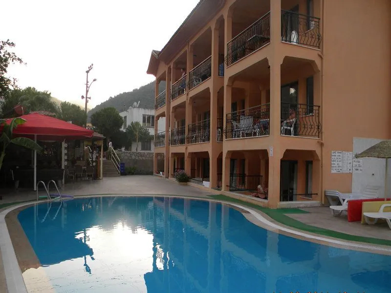 ICR Sun Village Apartments - фото 10