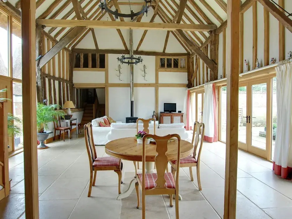 Beautifully Renovated Barn in Northiam
