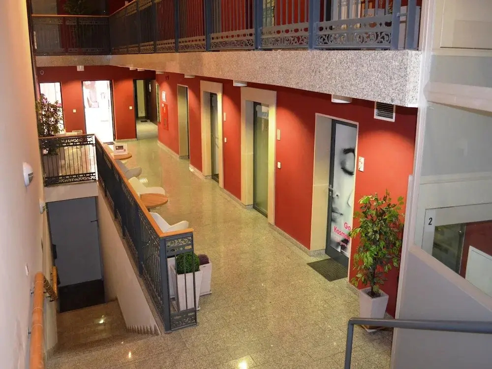 Lucky Apartments Business Old Town