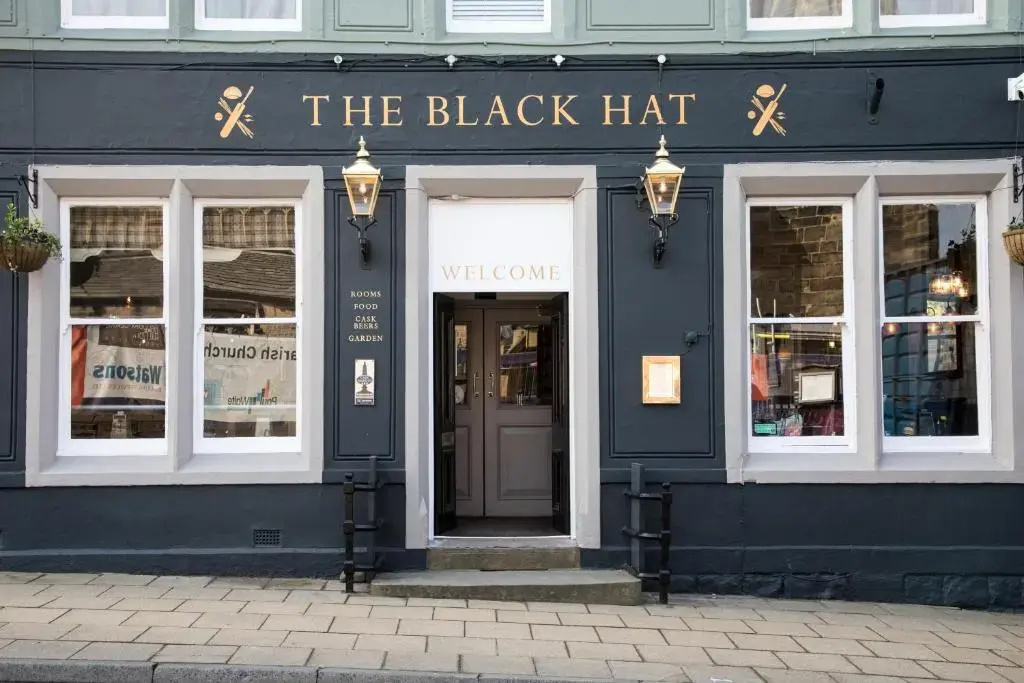 The Black Hat - фото 10