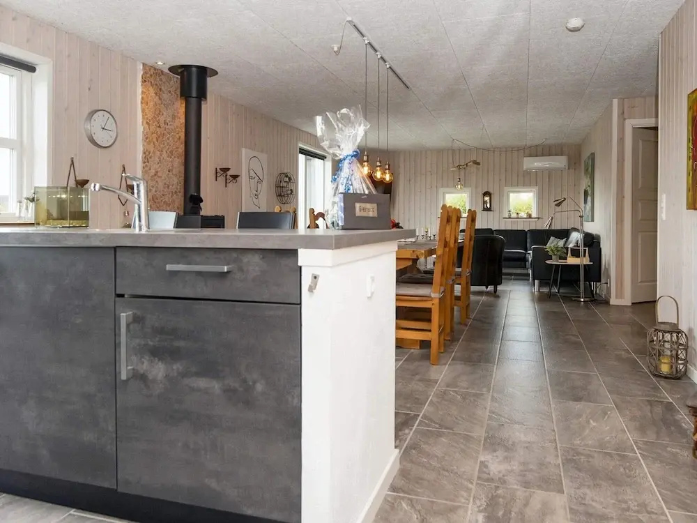 6 Person Holiday Home in Hemmet-by Traum