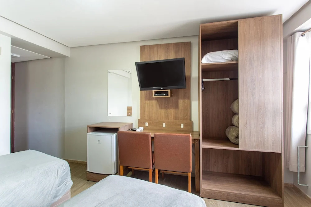 Hotel Dom Rafael Executivo - Chambres