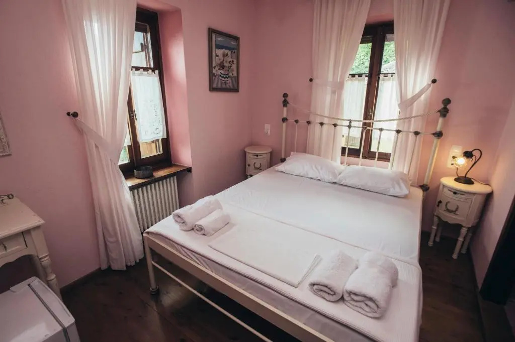 Guesthouse Ellis - Chambres