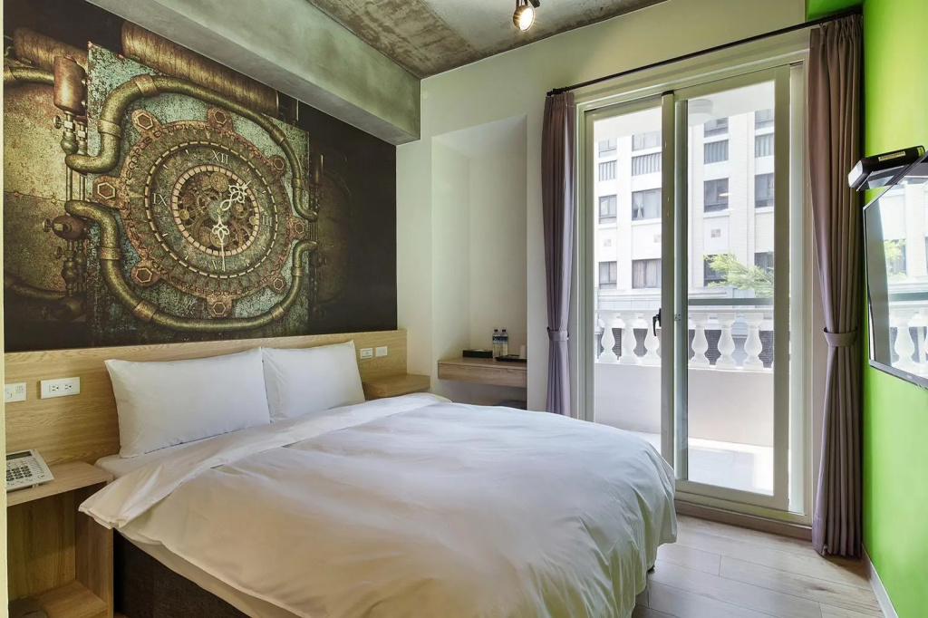 Standard Double room (full double bed)