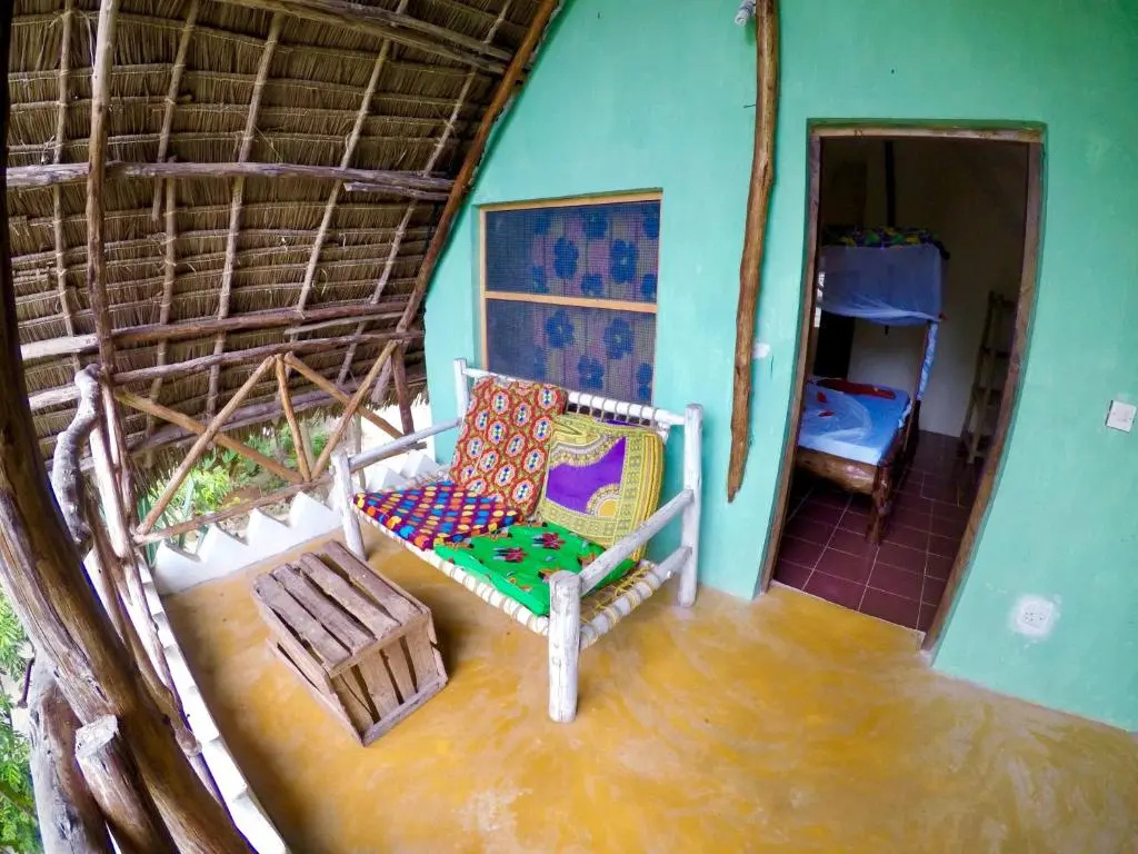 Standard Double room with balcony (full double bed)