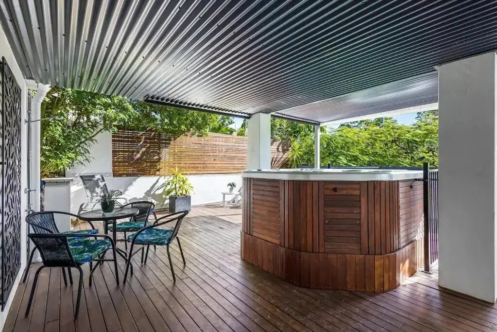 Peregian Beach Holiday House Resort Pet Friendly