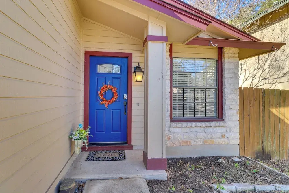 Austin Vacation Rental w/ Yard ~ 14 Mi to Downtown