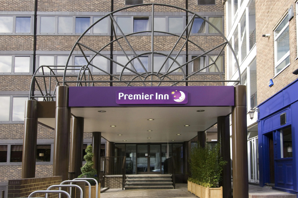 Premier Inn Brentwood