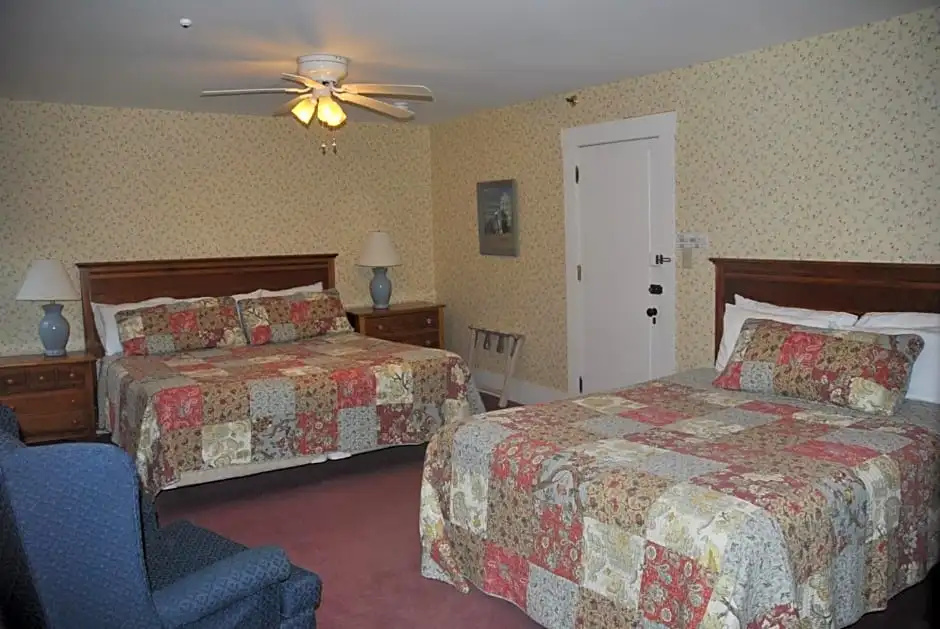 Luxury Quadruple room