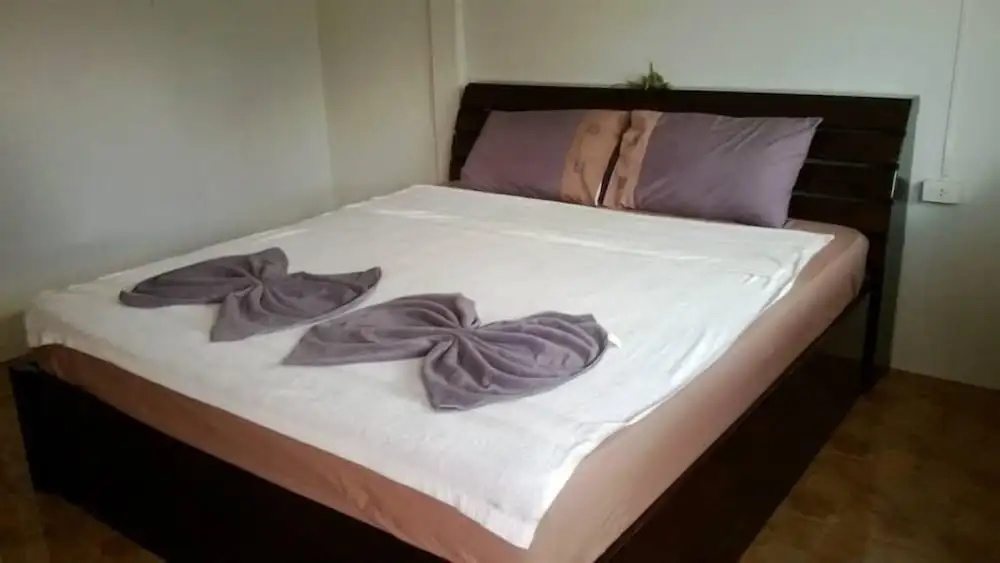 Maehaad Garden Inn - Chambres