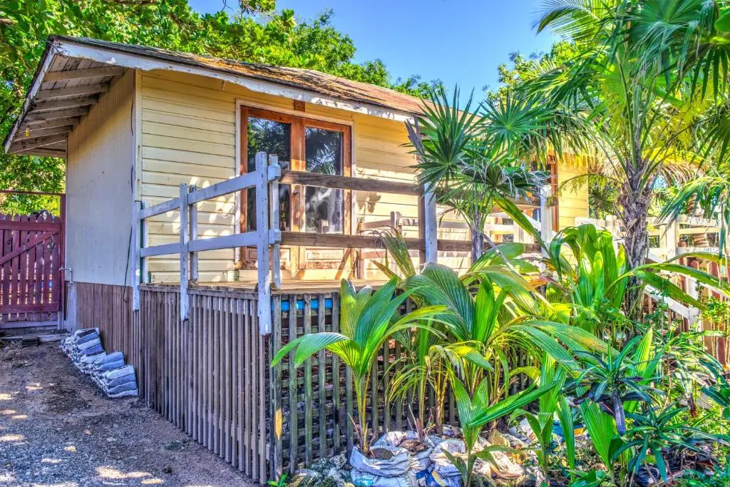Bungalow