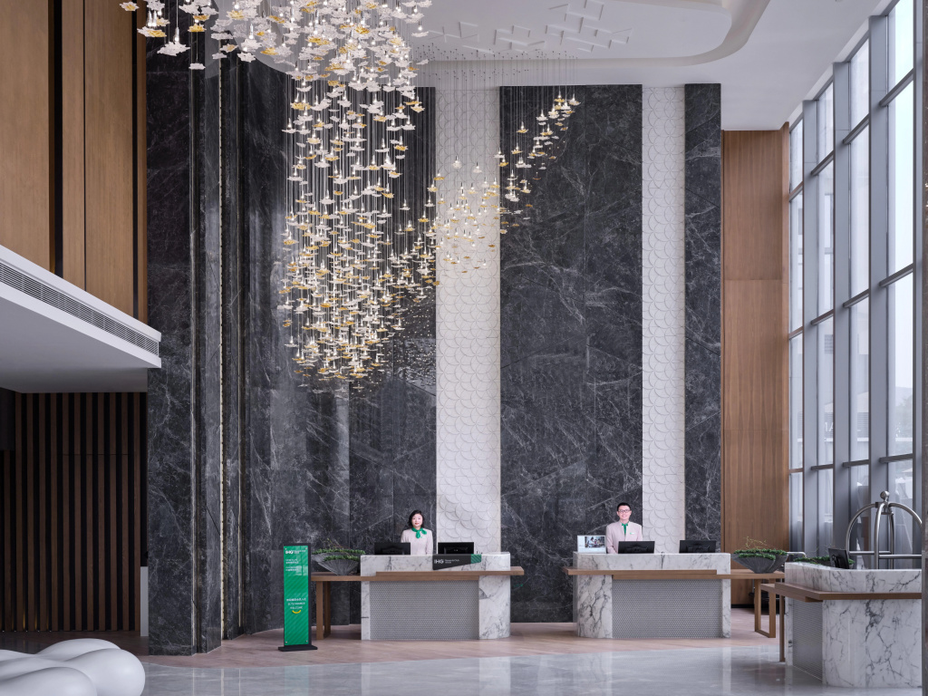 Lobby & Reception