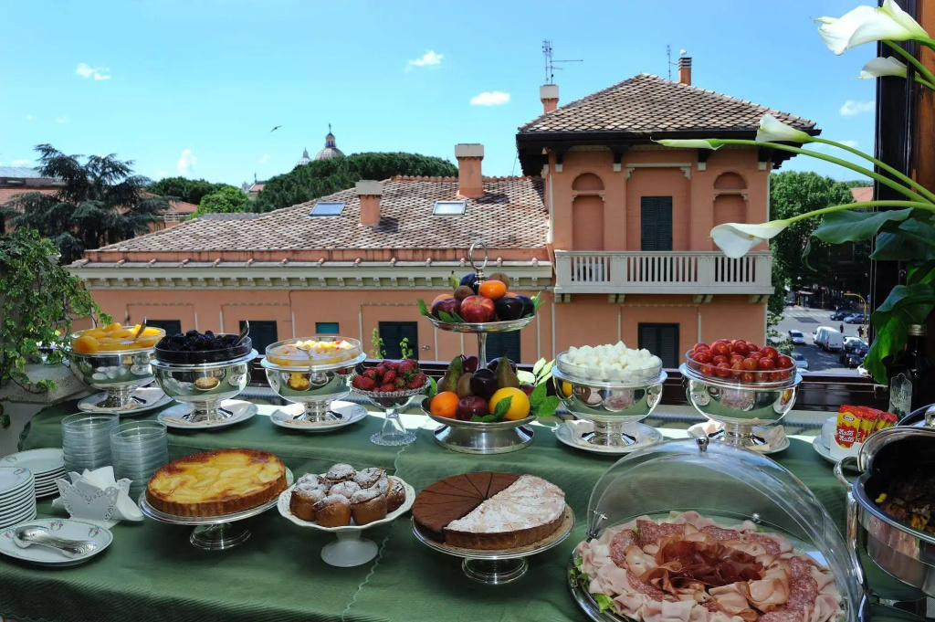 Hotel photo 13