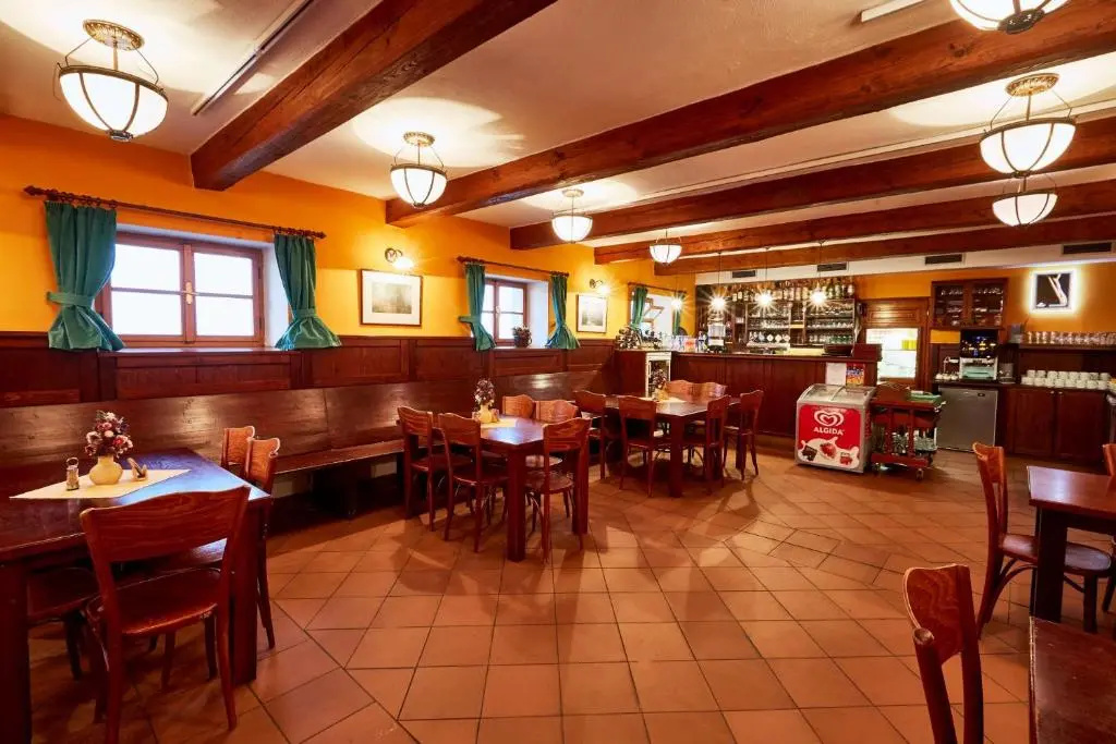 Hotel photo 13