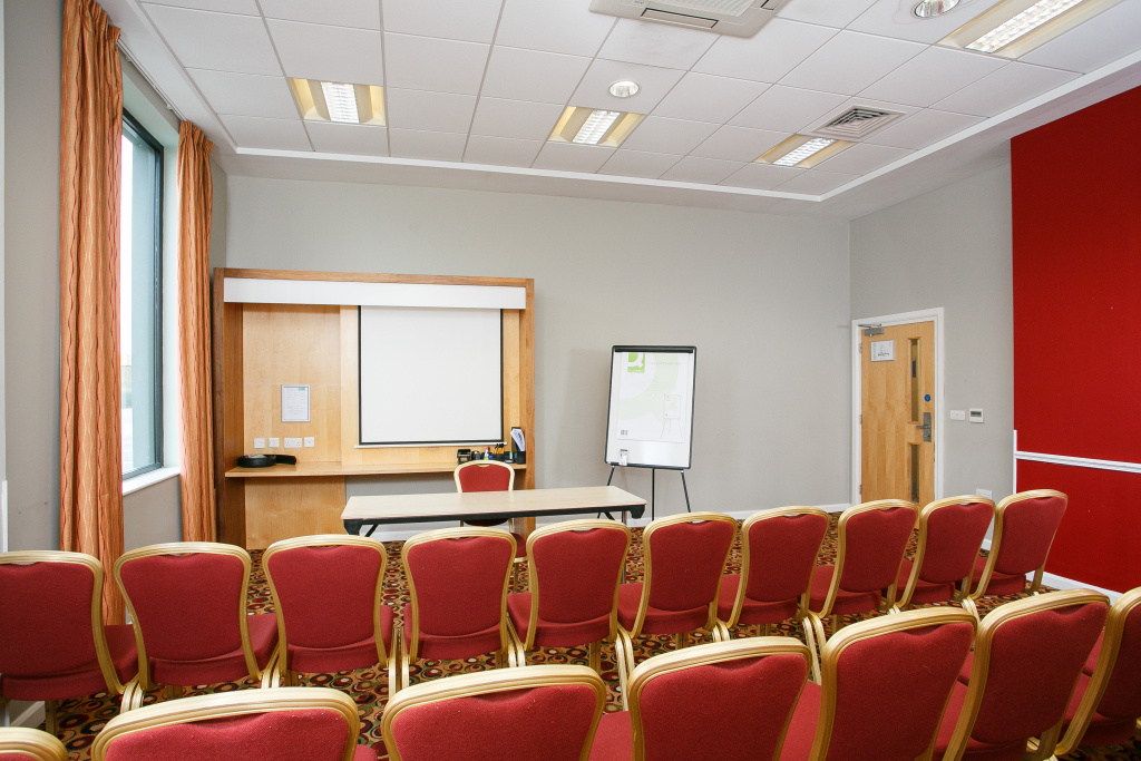 Holiday Inn Express Antrim by IHG - Général