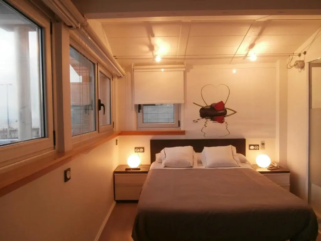 Standard Double room with panoramic view (full double bed)