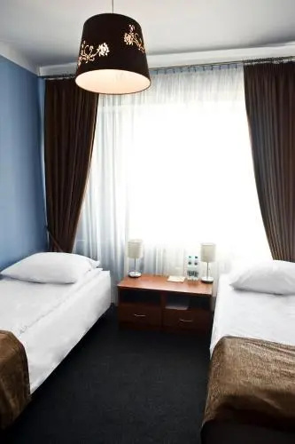 Hotel KORONA