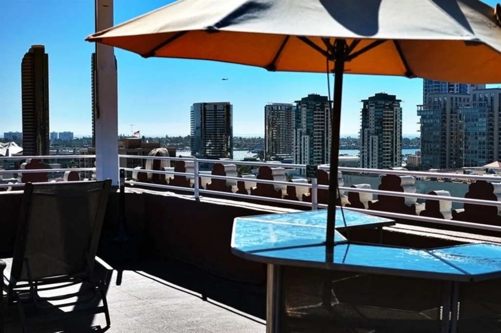 Gaslamp Plaza Suites - Général