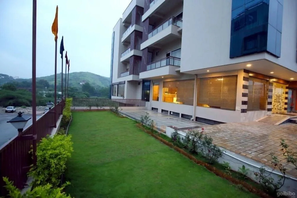 Hotel Tulip Le Grand