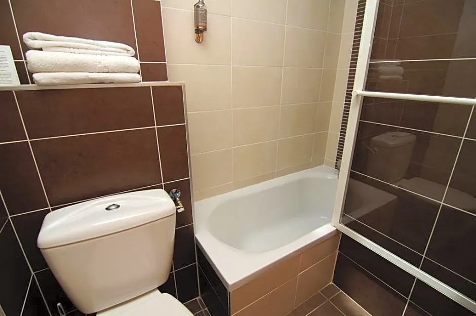 The Originals City, Hôtel Dau Ly - Chambres