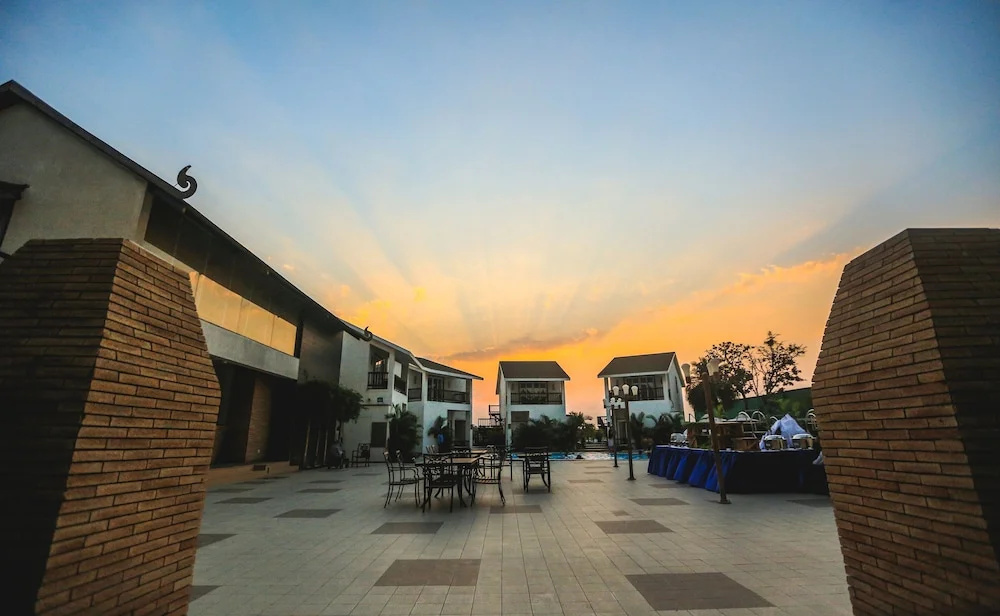 Rudraksh Club & Resorts - Général