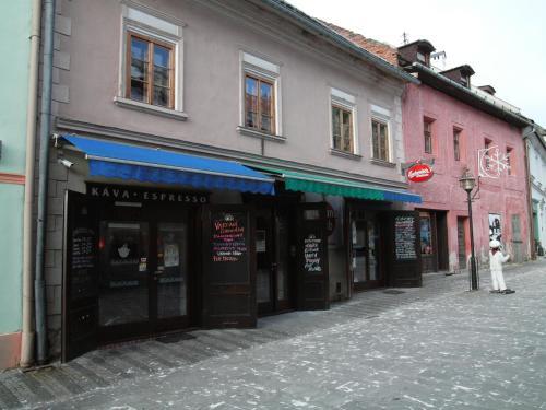 Apartments and Suites Kremnica image