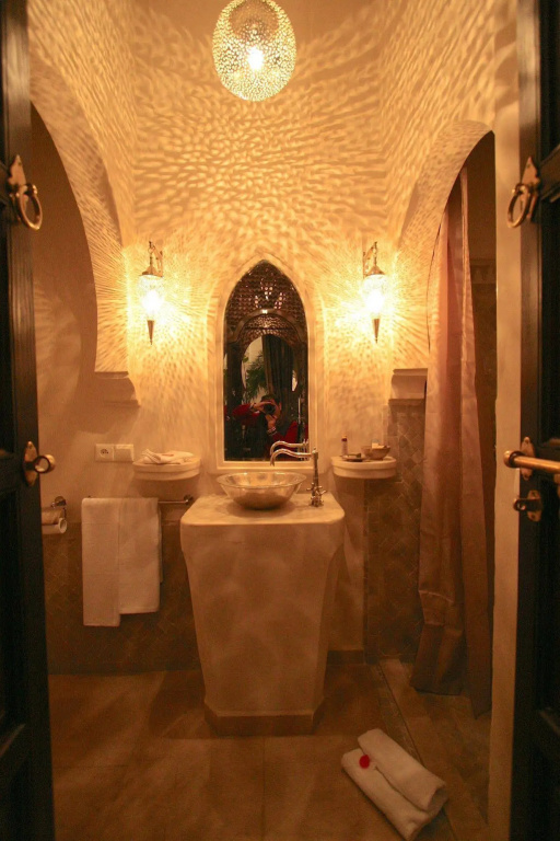 Riad Omri - фото 4