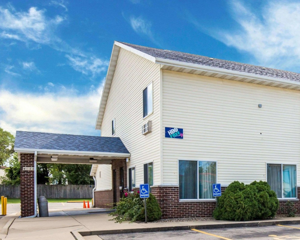 Rodeway Inn Cedar Rapids Westdale