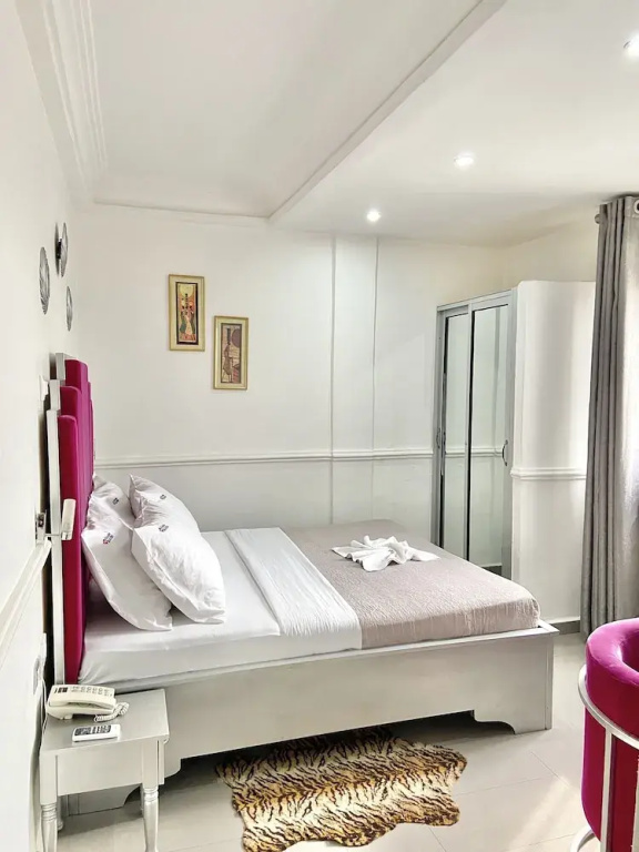 Premium room