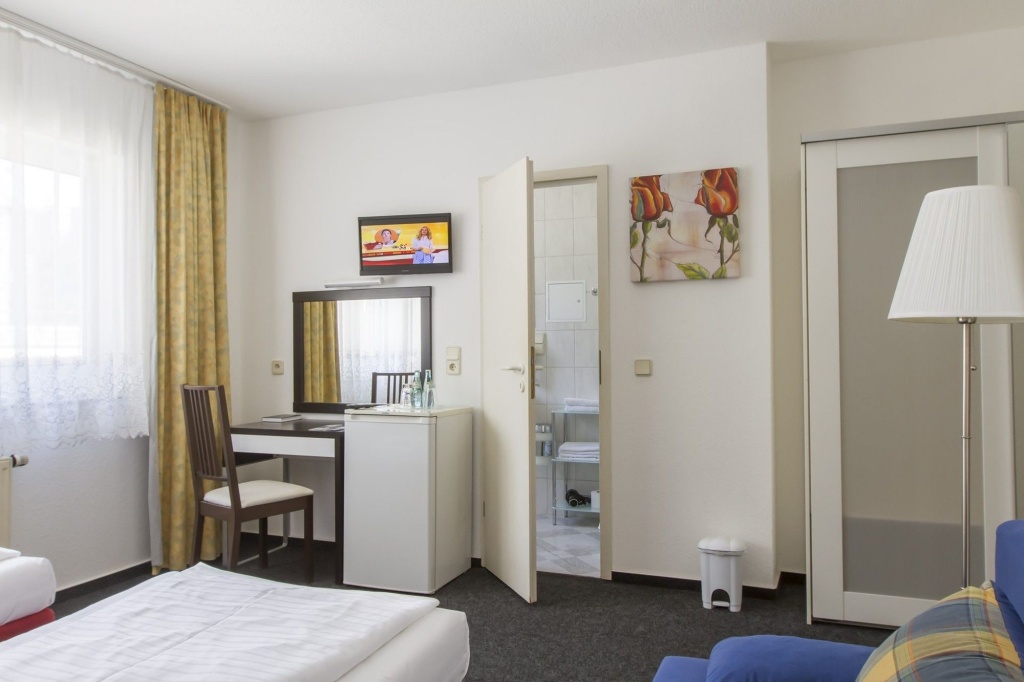 Отель Aparthotel Vega в Берлине