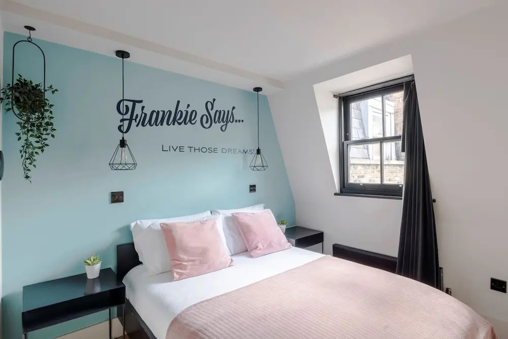 The Instagood Penthouse - Covent Garden - by Frankie Says — фото