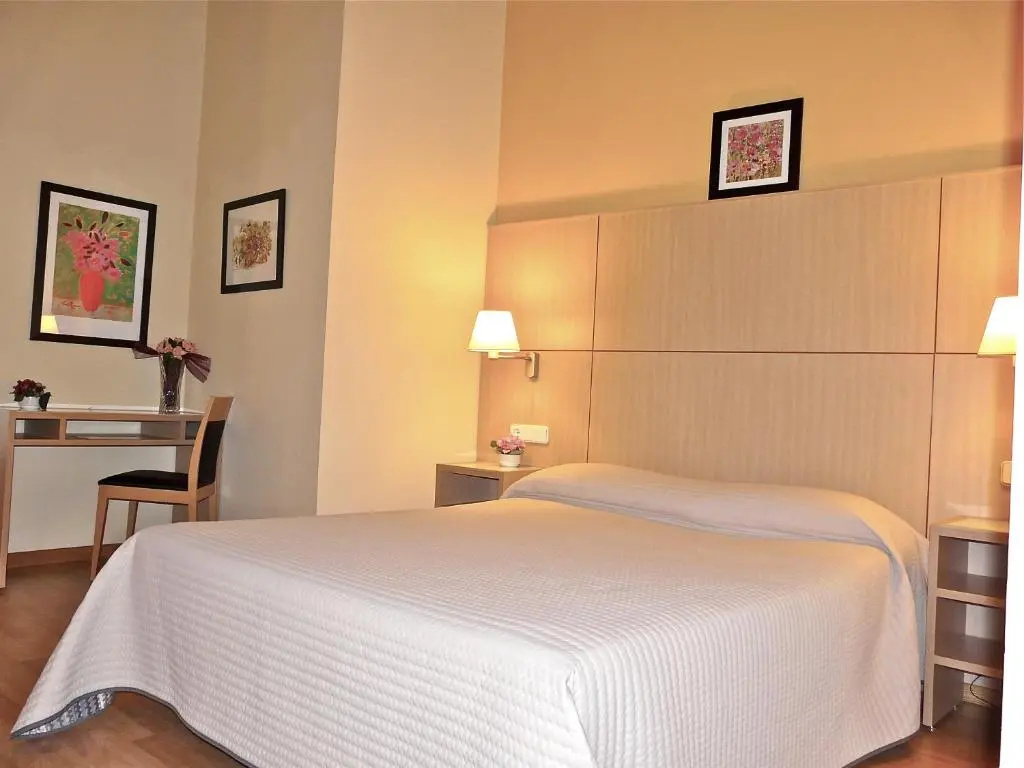 Superior Double room (full double bed)