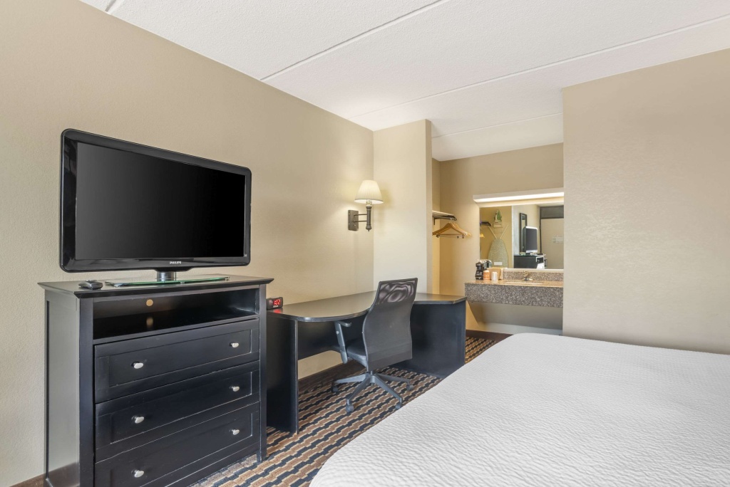 Quality Inn near Speedway — 5