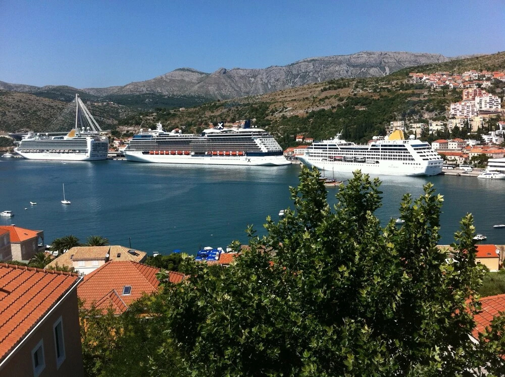 Remarkable 2-bedroom Apartment in Dubrovnik