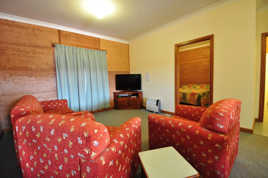 Mud Hut Motel — фото 6