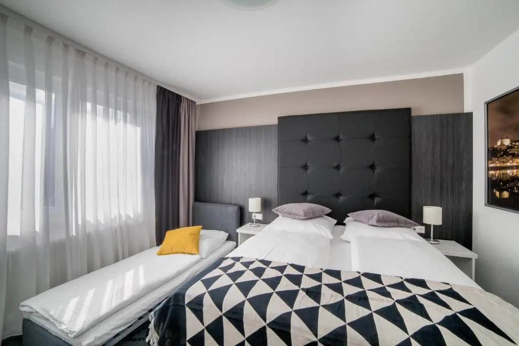 Standard Double room (full double bed)