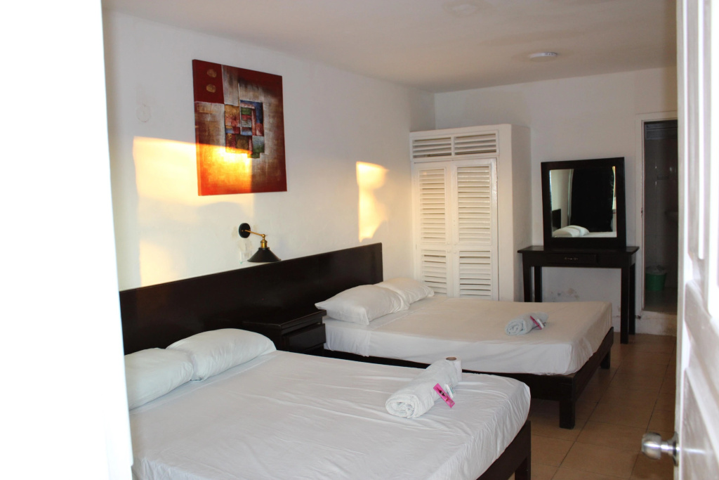 OYO Hotel Colibri — 5