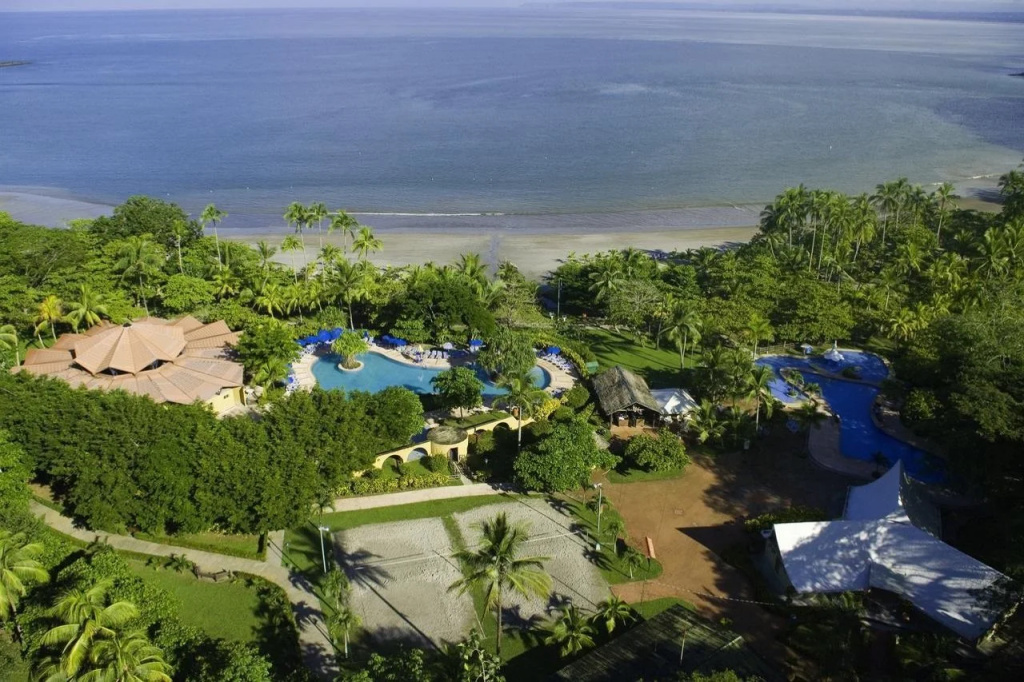 Beach & Waterfront