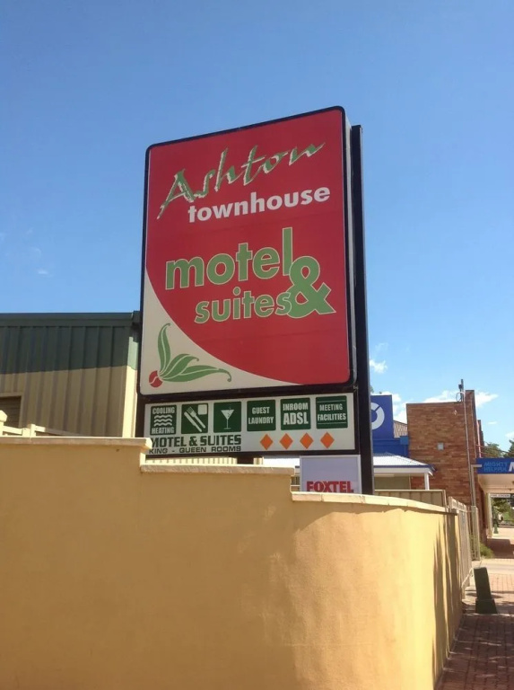 Ashton Motel