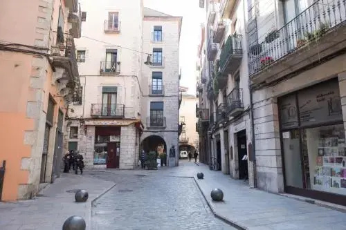 Bravissimo Cort Reial 3A